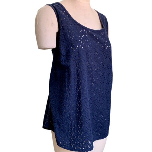 Lane Bryant Eyelet Tank Top Sleeveless Blouse Plus Sz 28 Navy Blue #17i - Picture 3 of 6
